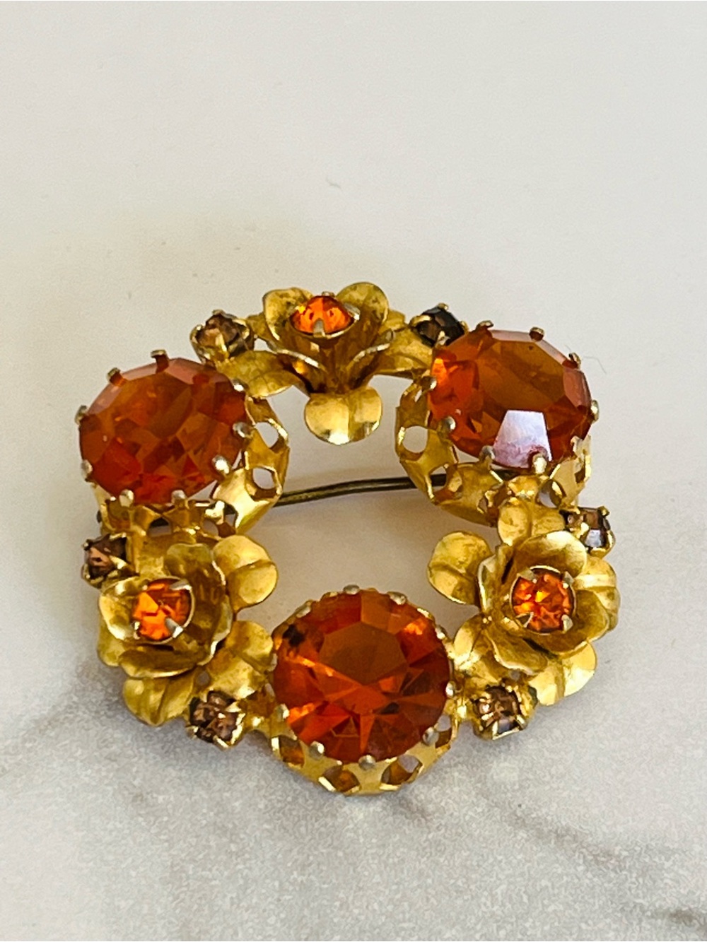 Vintage Signed "Made Austria" Amber Crystal Brooch - Floral Wreath - Picture 1 of 10
